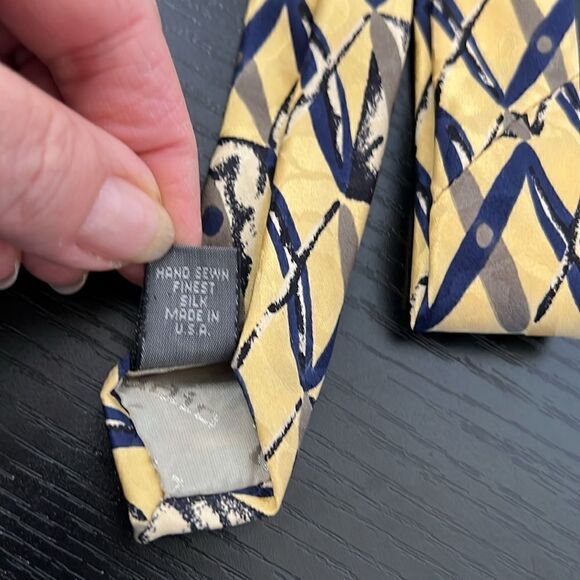 Robert Talbott Studio Men's Silk Tie - Picture 3 of 4